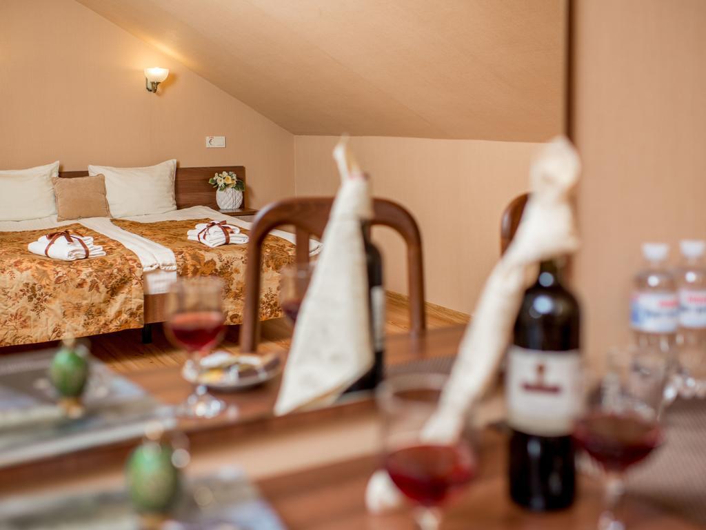 Hotel&Spa Pysanka, Готель Писанка, 3 Сауни Та Джакузі - Індивідуальний Відпочинок У Спа Lviv Exterior foto